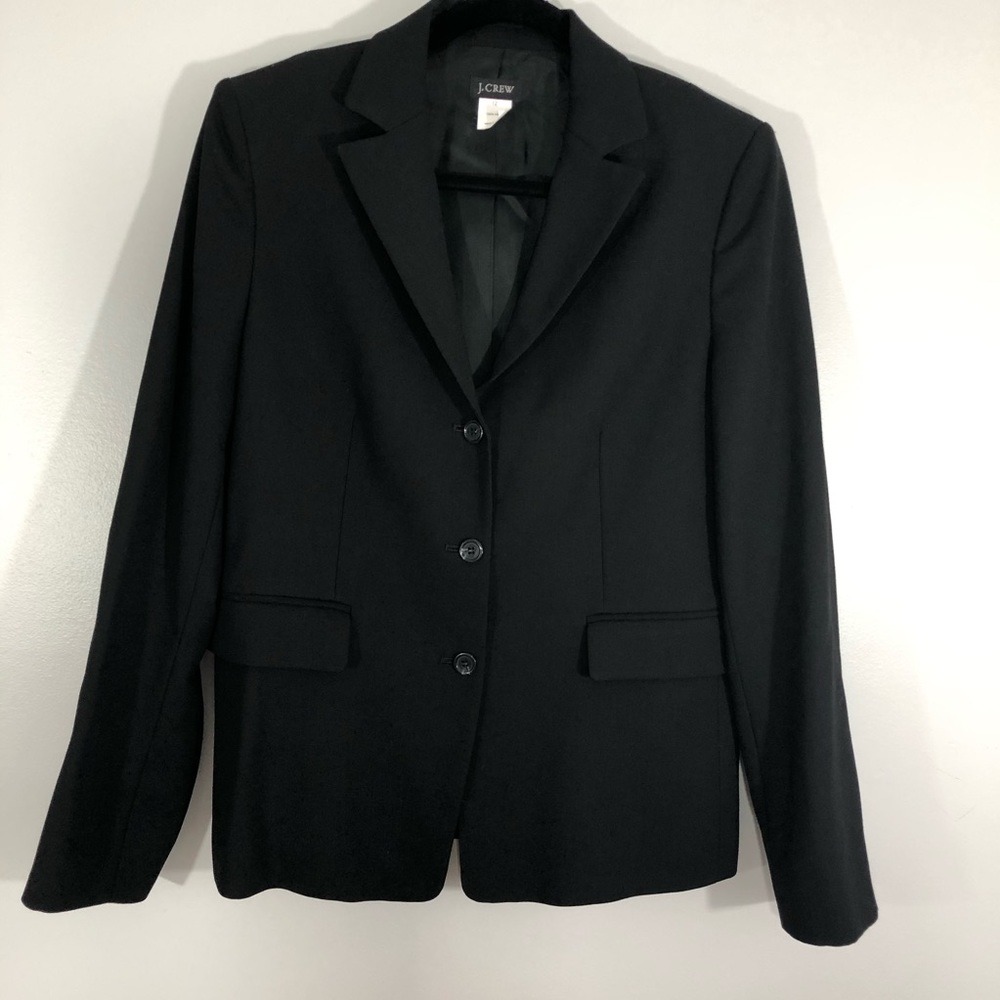 👗 J Crew Black 3 Button Wool Blazer